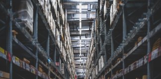 reesinls - autostore 3 - Pawel.jpg