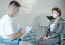 Jak wybrać klinikę specjalizującą się w leczeniu włosów 176-jak-wybrac-klinike-specjalizujaca-sie-w-leczeniu-wlosow.webp